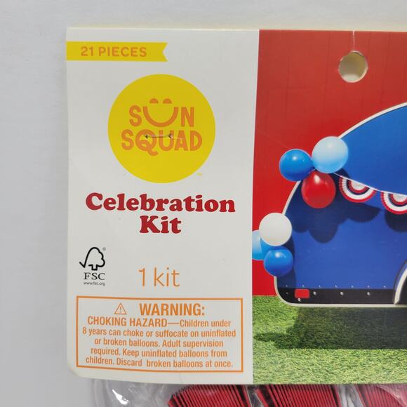 Sun Squad Patriotic USA 4th of July Celebration Decoration Kit Garland NEW 21pc - Picture 2 of 7